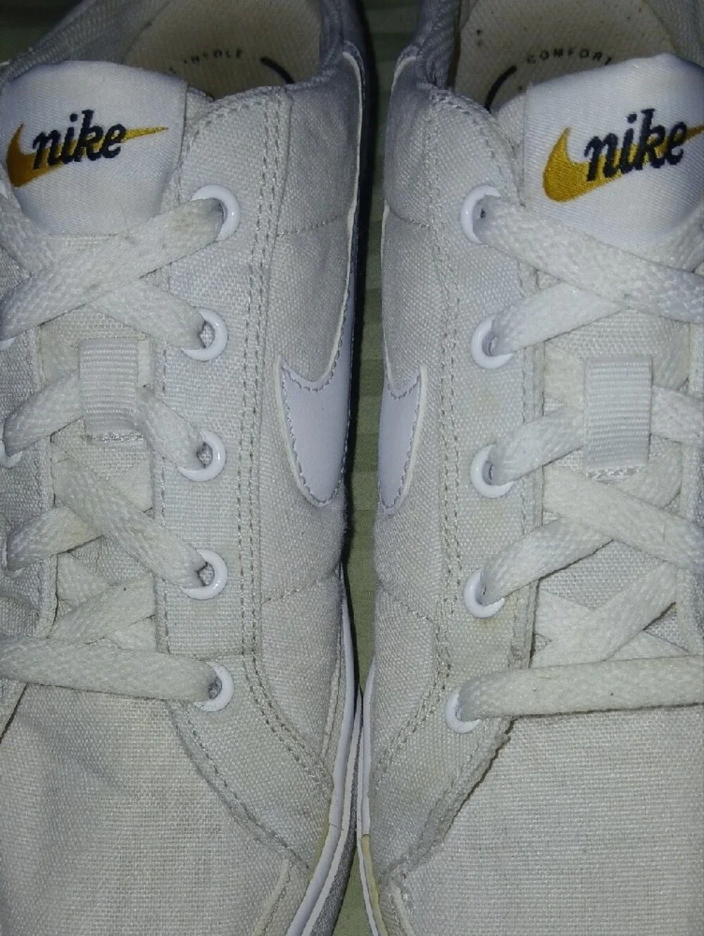 Nike Womens Court Legacy Mule White Canvas Sz: 9.5